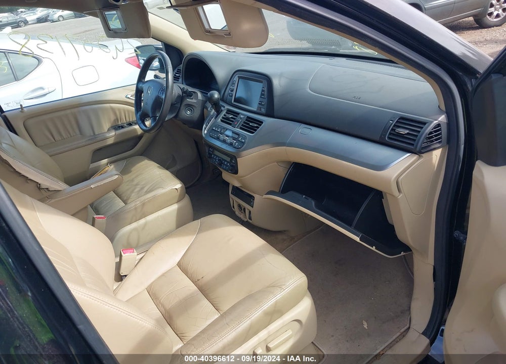 2008 HONDA ODYSSEY EX-L VIN: 5FNRL38728B049716