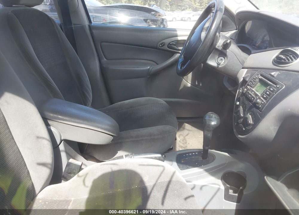 2003 FORD FOCUS SE VIN: 1FAFP34ZX3W237750