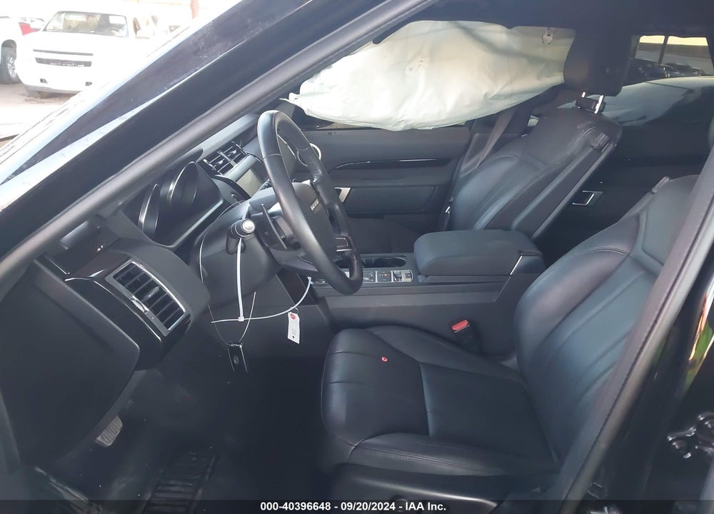 2020 LAND ROVER DISCOVERY SE VIN: SALRG2RV7L2431059
