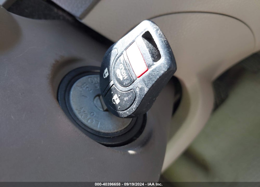 2013 NISSAN SENTRA S VIN: 3N1AB7AP8DL689980