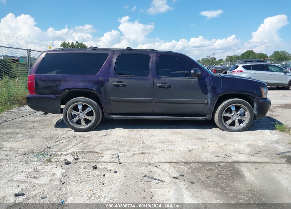 2009 CHEVROLET SUBURBAN 1500 LS VIN: 1GNFC16J89J110722