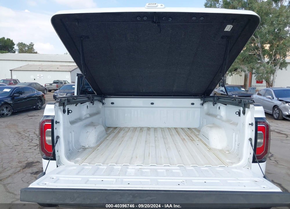 2017 GMC SIERRA 1500 SLT VIN: 1GTR1NEC5HZ377192