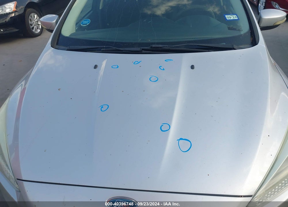 2015 FORD FOCUS SE VIN: 1FADP3K25FL223547