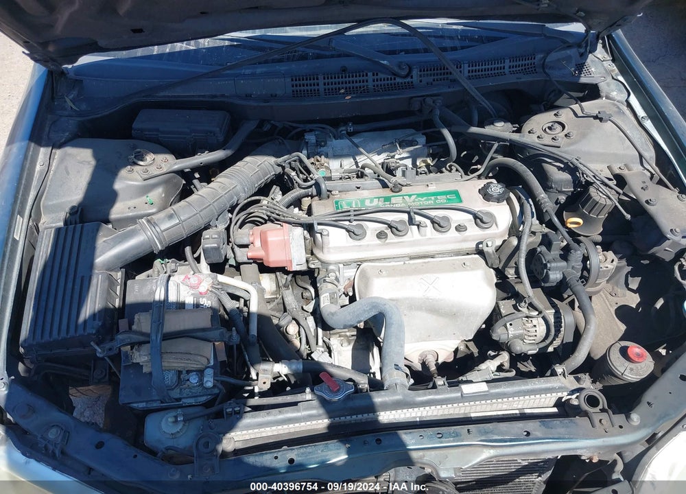 2001 HONDA ACCORD 2.3 LX VIN: JHMCG66551C015655