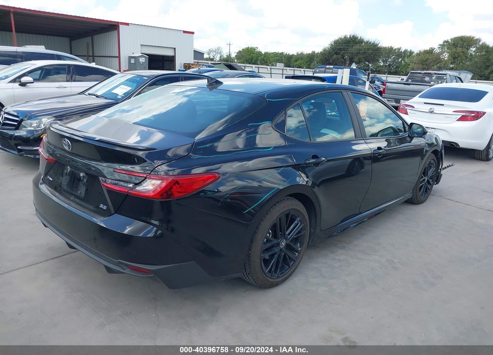 2025 TOYOTA CAMRY SE VIN: 4T1DAACK4SU021829