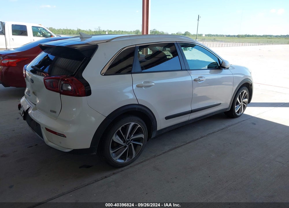 2017 KIA NIRO TOURING VIN: KNDCE3LC4H5042059
