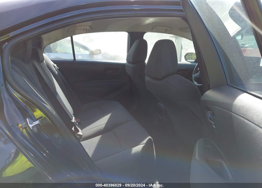 2022 TOYOTA COROLLA LE VIN: 5YFEPMAE4NP289755