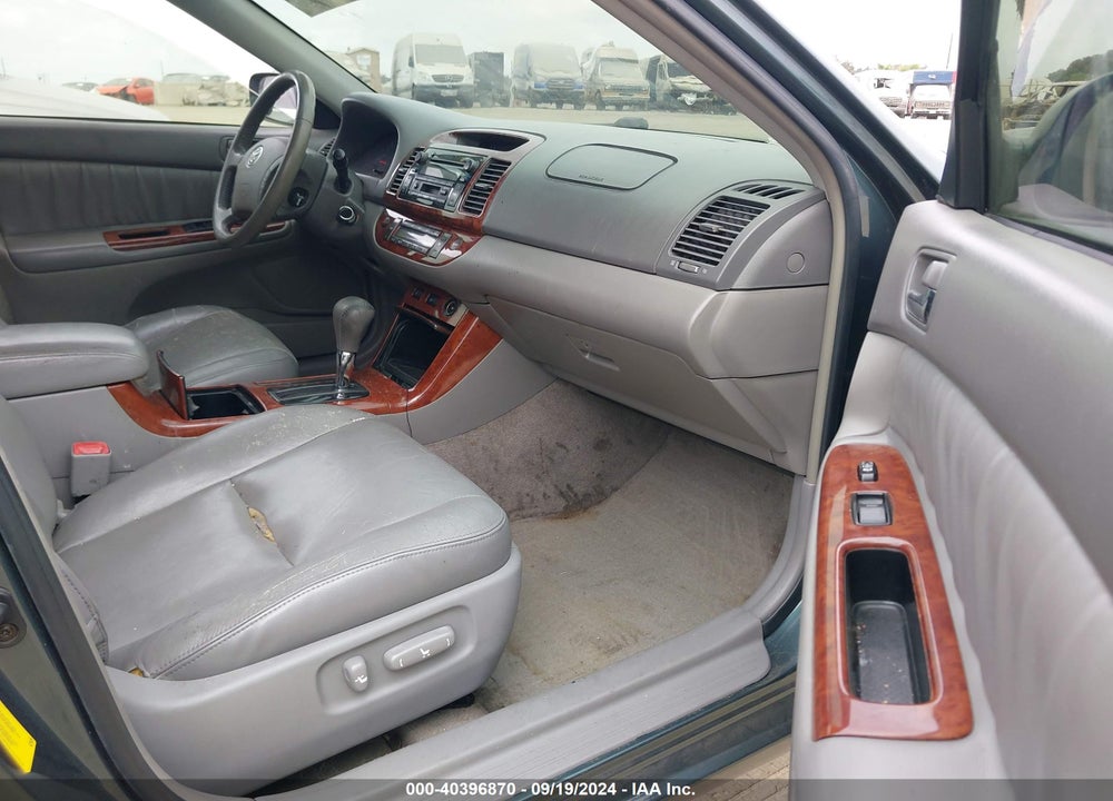2006 TOYOTA CAMRY XLE V6 VIN: 4T1BF30K26U113438