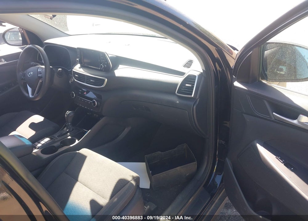 2020 HYUNDAI TUCSON VALUE VIN: KM8J3CA49LU092040
