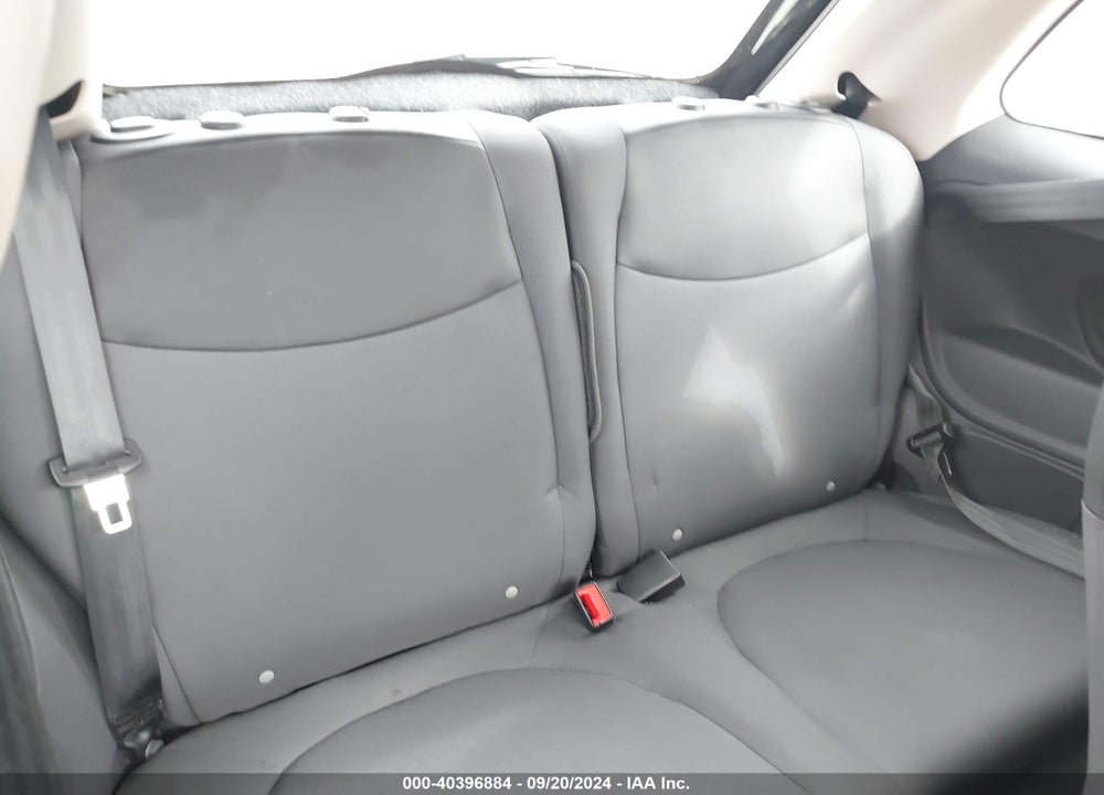2015 FIAT 500 POP VIN: 3C3CFFAR3FT750021