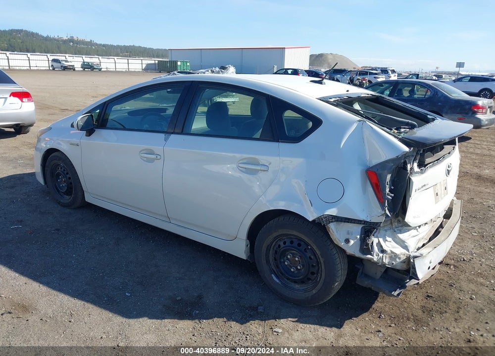 2010 TOYOTA PRIUS III VIN: JTDKN3DU2A0131604
