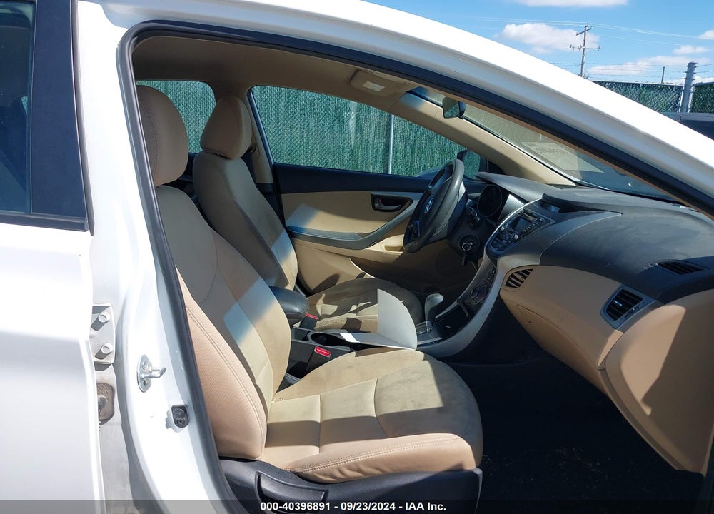 2013 HYUNDAI ELANTRA GLS VIN: 5NPDH4AE8DH367846