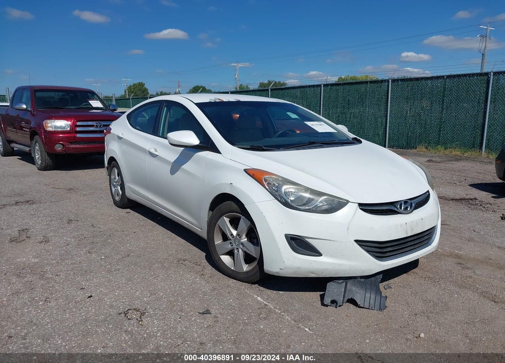 2013 HYUNDAI ELANTRA GLS VIN: 5NPDH4AE8DH367846
