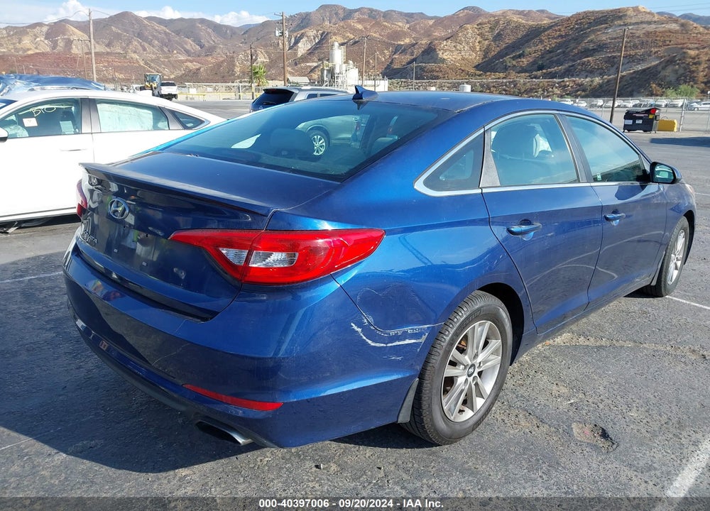 2015 HYUNDAI SONATA SE VIN: 5NPE24AF9FH180956