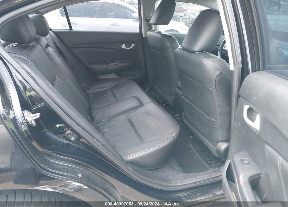 2015 HONDA CIVIC EX-L VIN: 19XFB2F96FE243379
