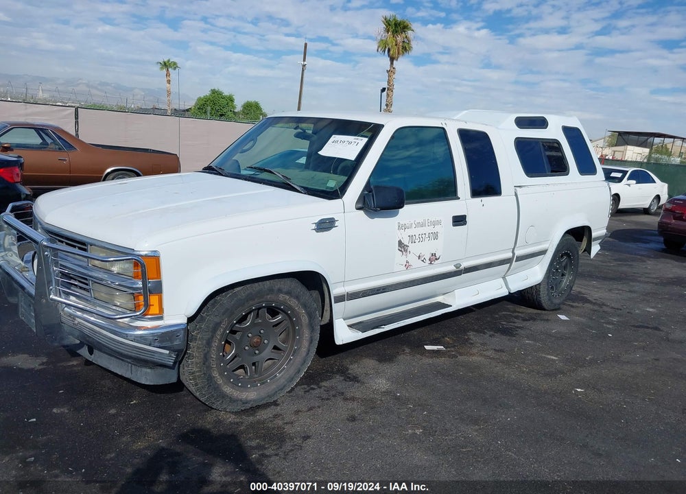 1996 CHEVROLET GMT-400 C1500 VIN: 2GCEC19R0T1198544