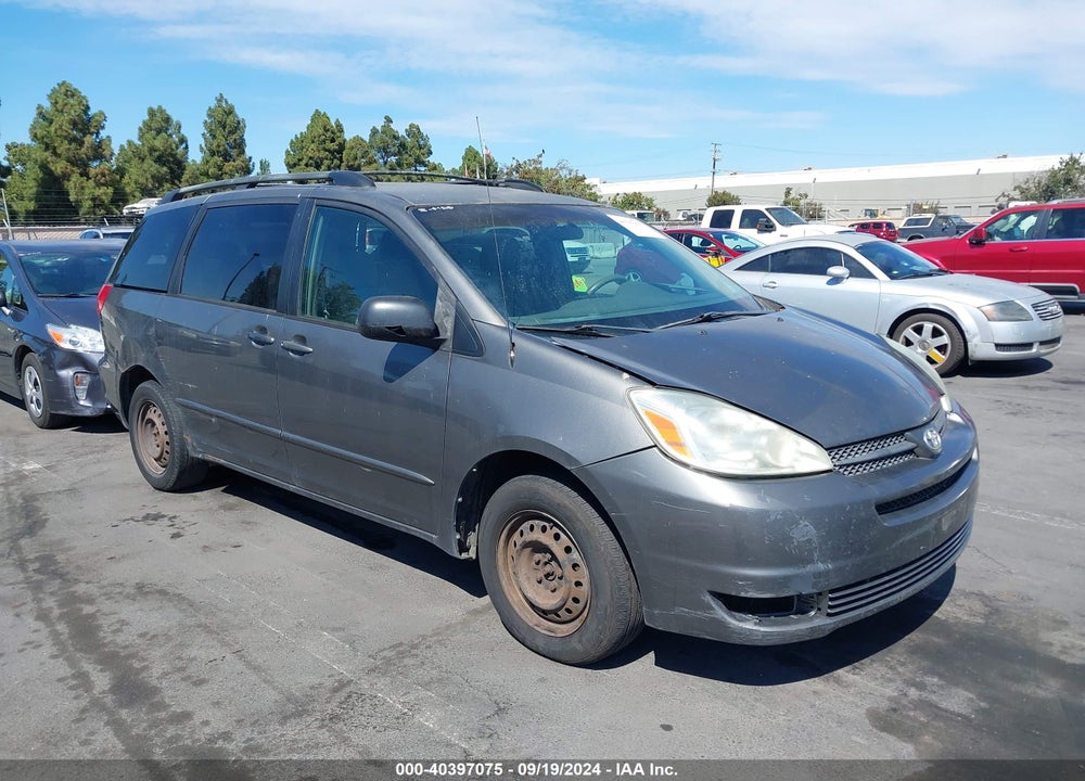 2004 TOYOTA SIENNA LE VIN: 5TDZA23C24S064579