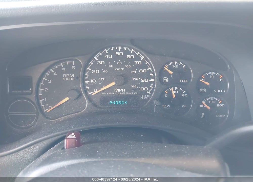 2002 CHEVROLET TAHOE LT VIN: 1GNEK13T22R224954
