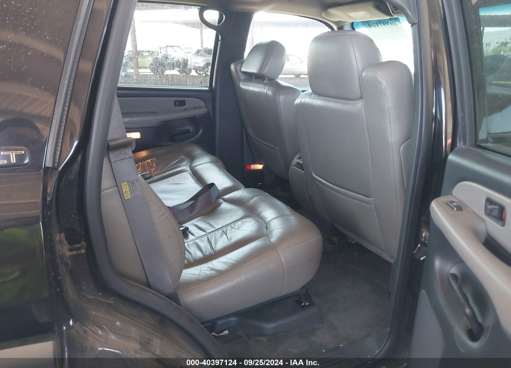 2002 CHEVROLET TAHOE LT VIN: 1GNEK13T22R224954