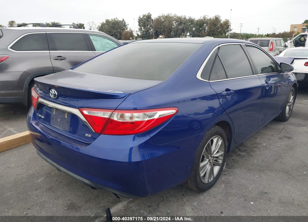 2015 TOYOTA CAMRY SE VIN: 4T1BF1FK8FU915214
