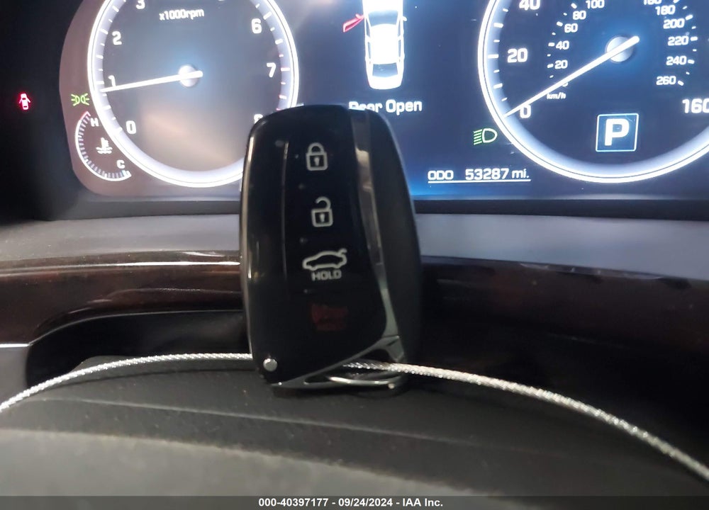 2014 HYUNDAI EQUUS ULTIMATE VIN: KMHGH4JH5EU086114