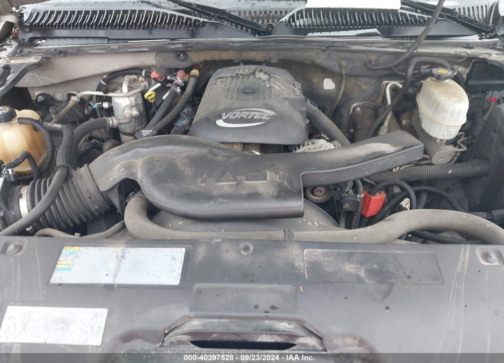 2004 CHEVROLET TAHOE LT VIN: 1GNEK13Z94R129802