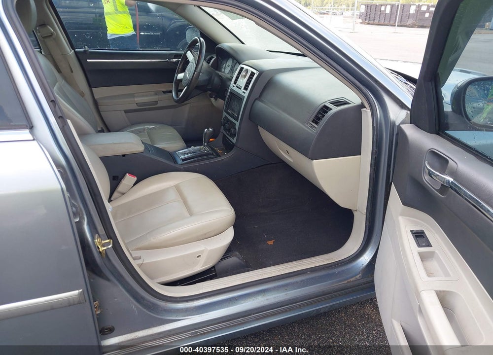 2006 CHRYSLER 300 TOURING VIN: 2C3KA53G06H519943