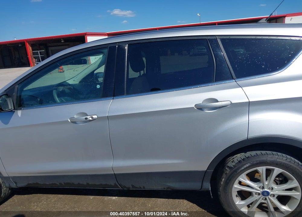 2019 FORD ESCAPE SE VIN: 1FMCU0GD1KUB30984