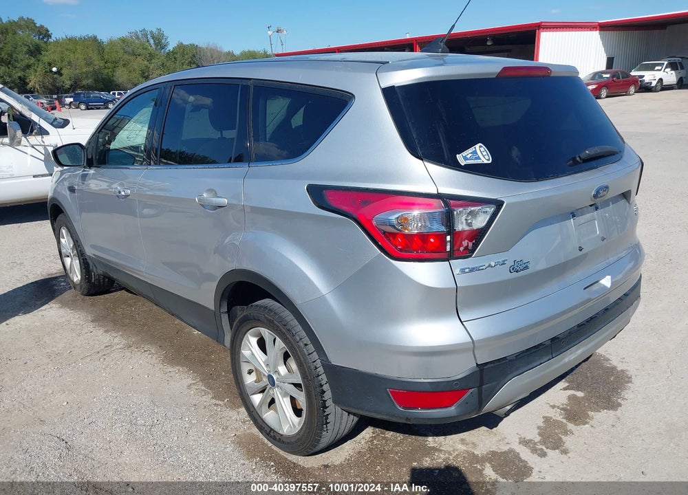 2019 FORD ESCAPE SE VIN: 1FMCU0GD1KUB30984