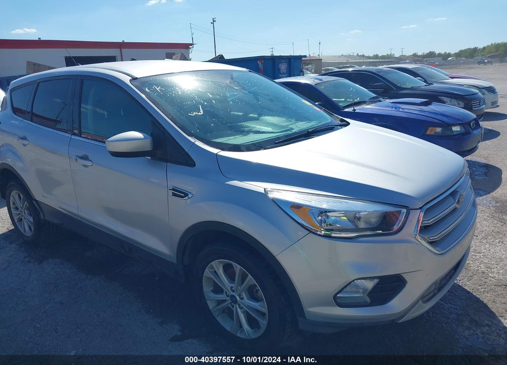 2019 FORD ESCAPE SE VIN: 1FMCU0GD1KUB30984