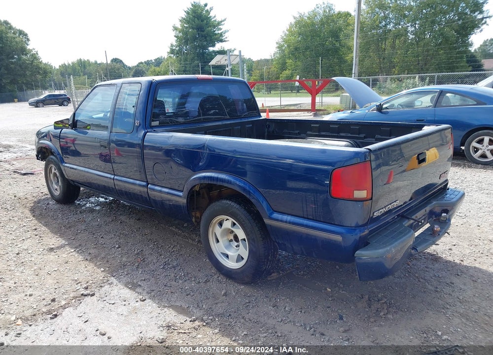 1999 GMC SONOMA SLS VIN: 1GTCS1946X8532481