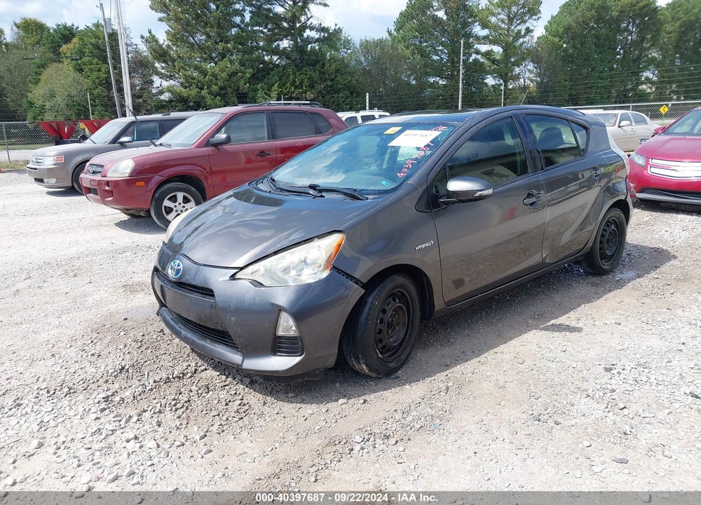 2013 TOYOTA PRIUS C TWO VIN: JTDKDTB38D1536698