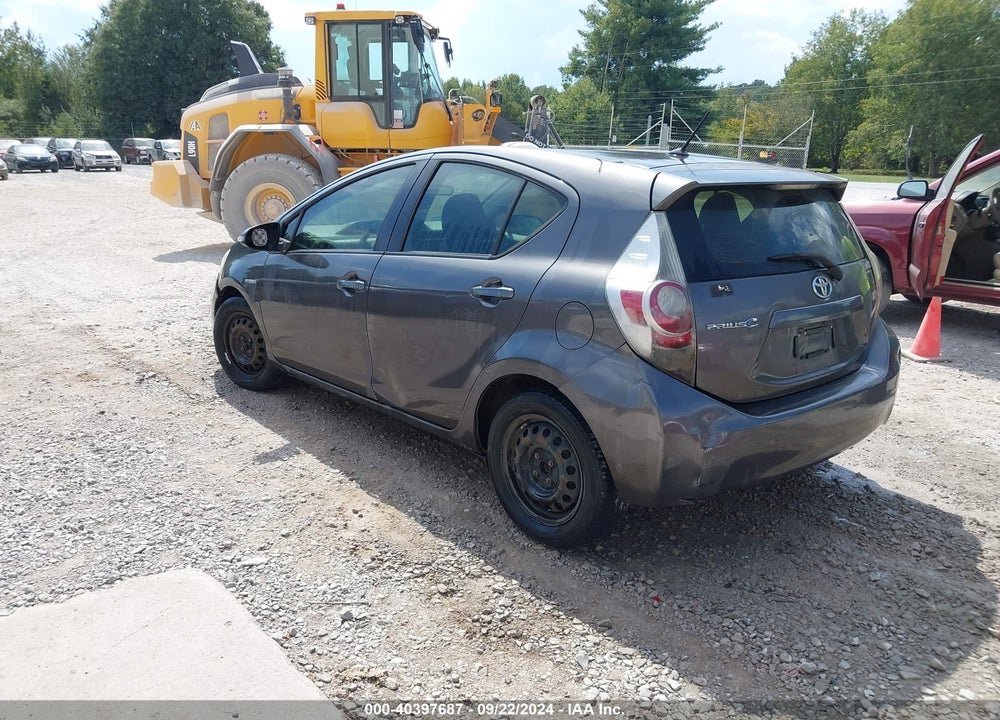 2013 TOYOTA PRIUS C TWO VIN: JTDKDTB38D1536698