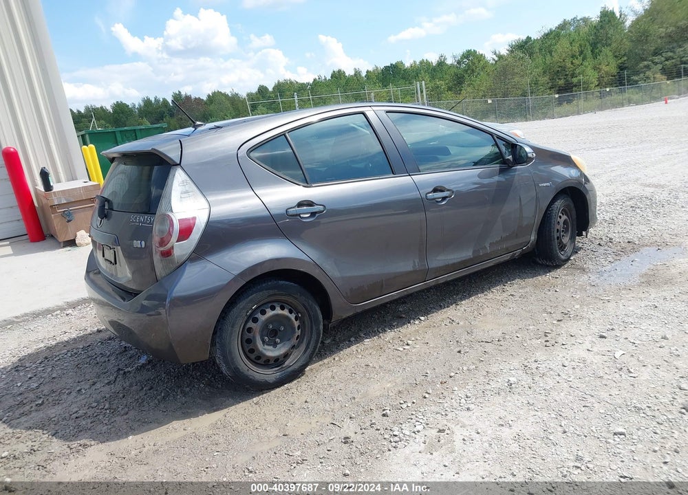 2013 TOYOTA PRIUS C TWO VIN: JTDKDTB38D1536698