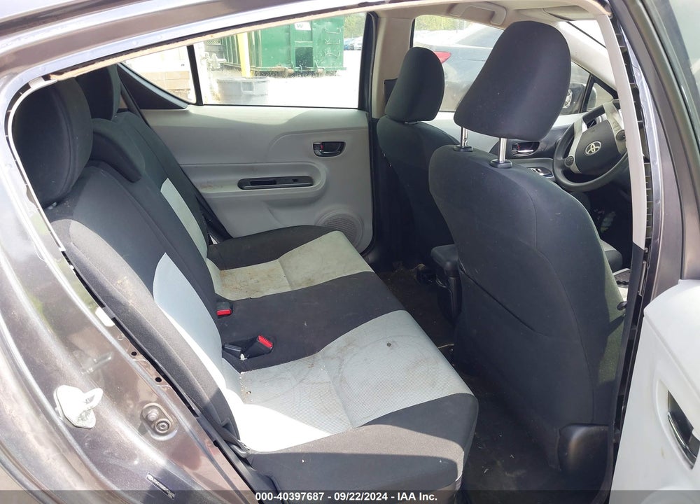 2013 TOYOTA PRIUS C TWO VIN: JTDKDTB38D1536698