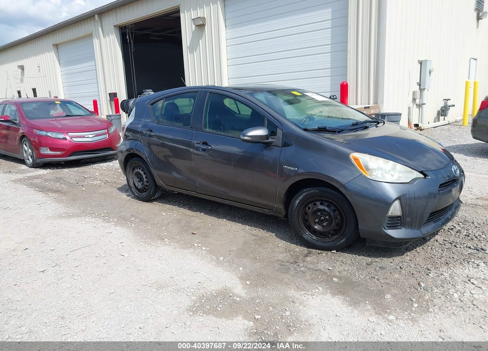 2013 TOYOTA PRIUS C TWO VIN: JTDKDTB38D1536698