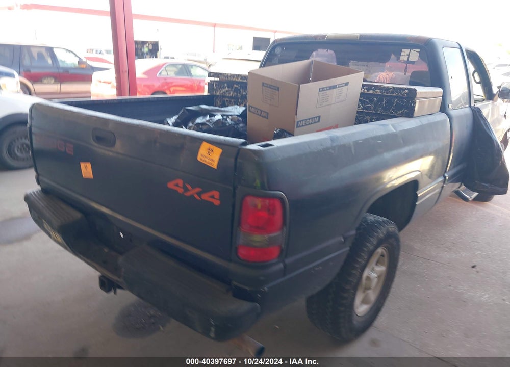 1996 DODGE RAM 1500 VIN: 3B7HF13Z4TG139551