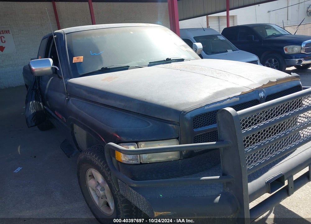 1996 DODGE RAM 1500 VIN: 3B7HF13Z4TG139551