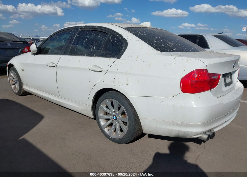 2011 BMW 328I VIN: WBAPH5G58BNM75212