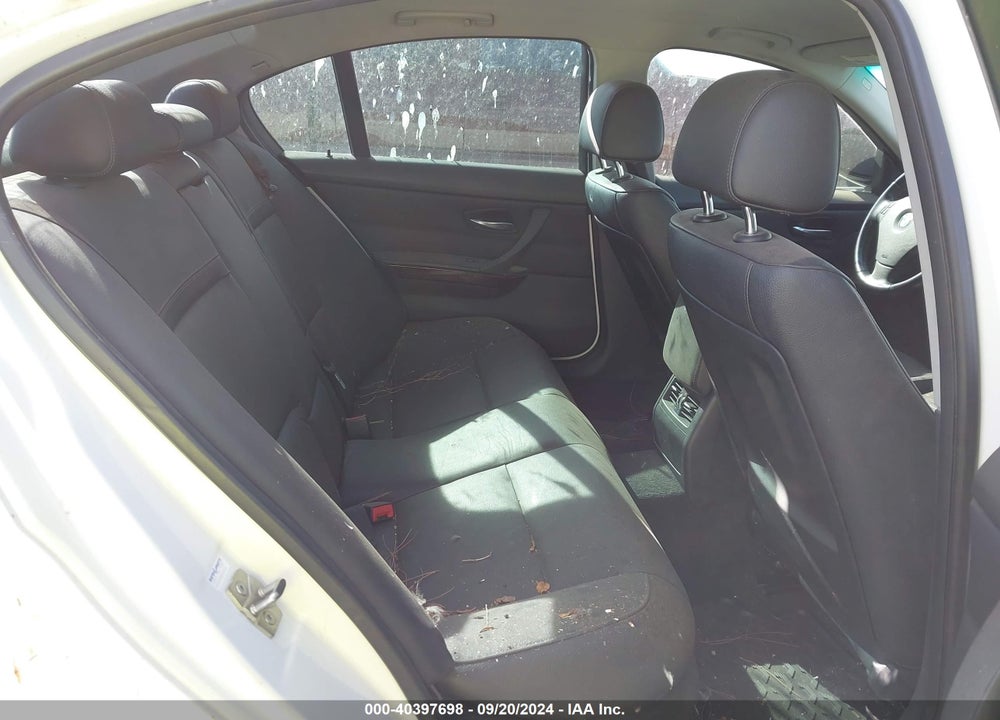 2011 BMW 328I VIN: WBAPH5G58BNM75212