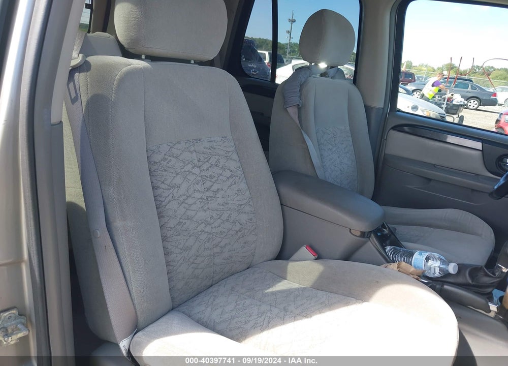 2006 GMC ENVOY SLE VIN: 1GKDT13S262247856