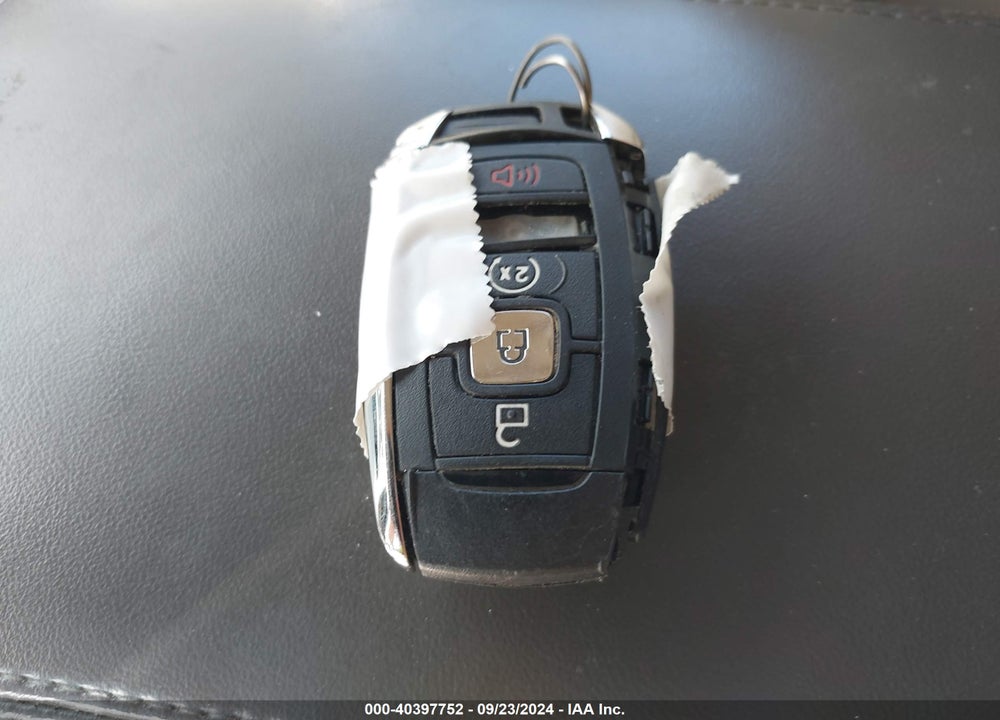 2019 LINCOLN NAUTILUS SELECT VIN: 2LMPJ6K97KBL26017