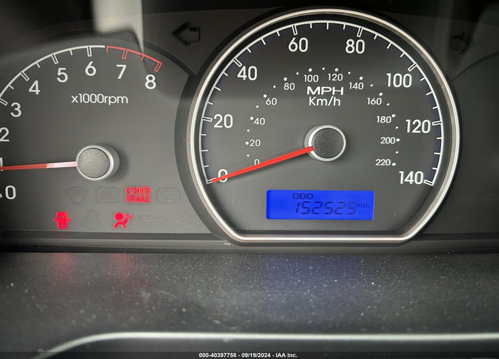 2010 HYUNDAI ELANTRA VIN: KMHDU4AD4AU007327