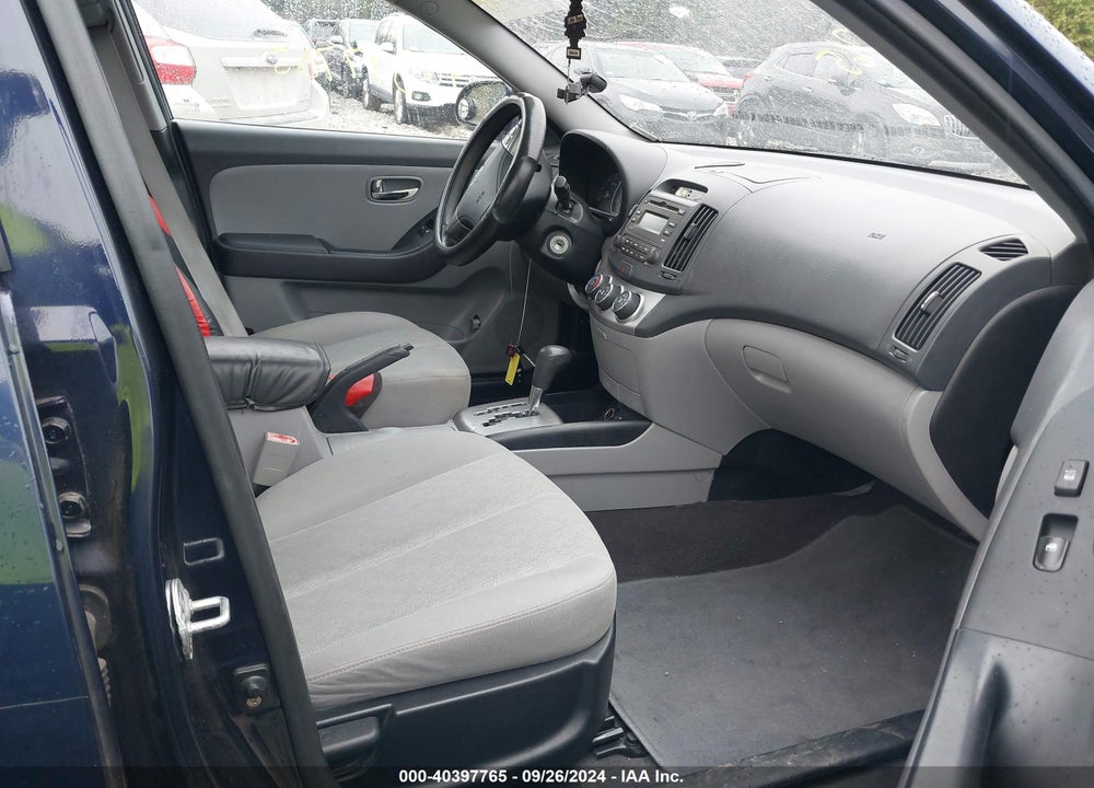 2010 HYUNDAI ELANTRA GLS VIN: KMHDU4AD2AU858655
