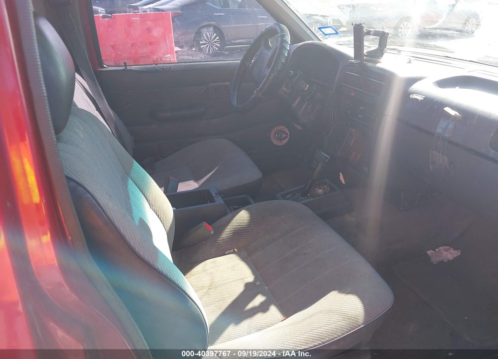 1995 NISSAN TRUCK KING CAB SE/KING CAB XE VIN: 1N6HD16S3SC424745
