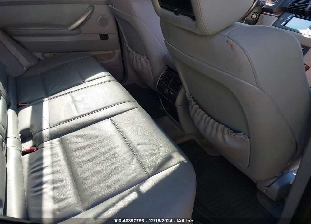 2006 BMW X5 4.4I VIN: 5UXFB53556LV26316