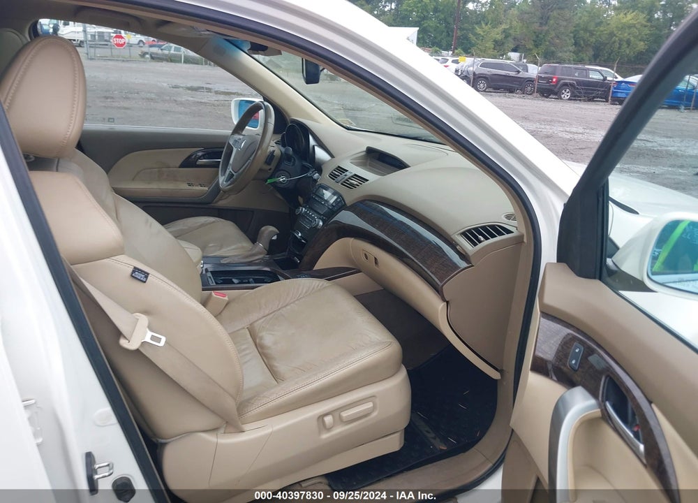 2013 ACURA MDX VIN: 2HNYD2H24DH522313