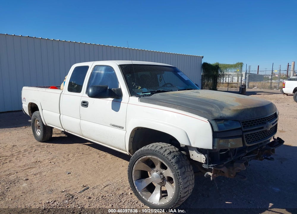 2004 CHEVROLET SILVERADO 2500HD LS VIN: 1GCHK29U24E238665
