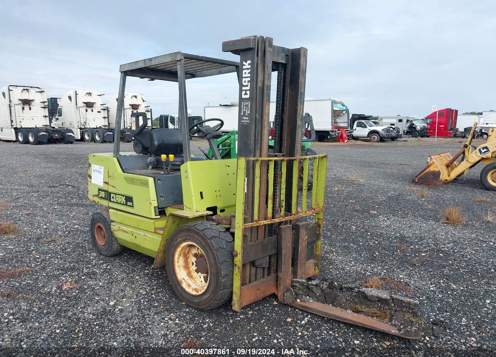 2000 CLARK GPX30CE VIN: GPX230CE00259376F