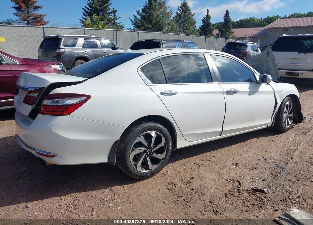 2017 HONDA ACCORD EX-L VIN: 1HGCR2F80HA023166